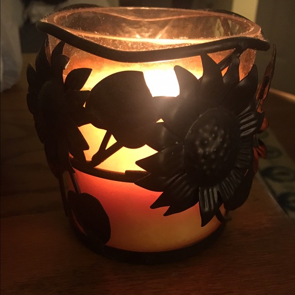 Tanya Roane - Poshmark Profile Picture of Tanya Roane (@troane95) on Poshmark