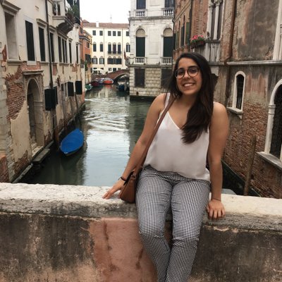 Profile Picture of Danielle Di Martino (@Daniatthedisco) on Twitter