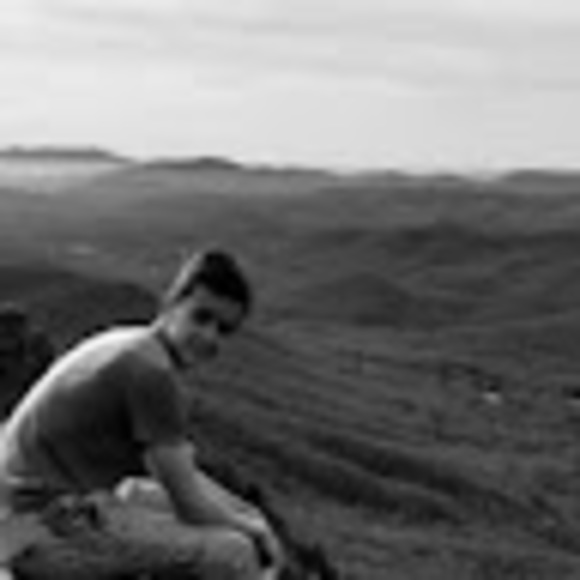 Profile Picture of George Lamb (@glamb7548) on Poshmark