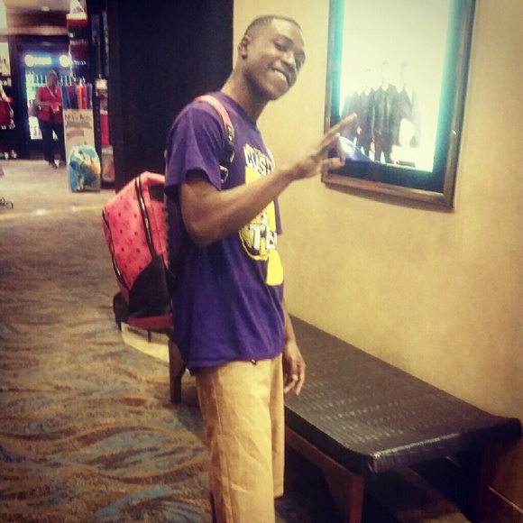 Profile Picture of Chris Leverett (@dayungin23) on Poshmark