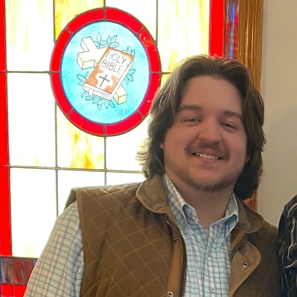 Profile Picture of Jacob Capps (@capps687) on Poshmark