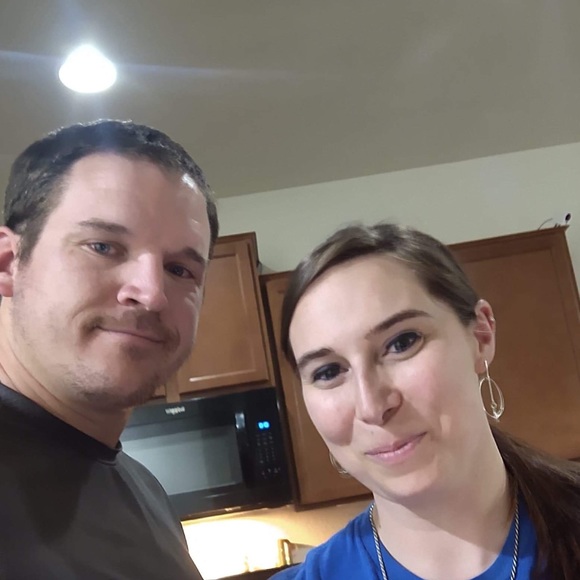 Profile Picture of Amanda Reinier (@amandareinier) on Poshmark