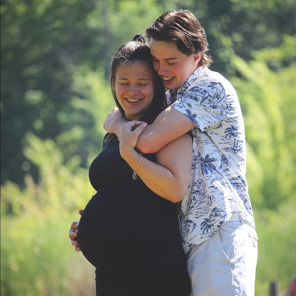 Cassidy Triestram - Poshmark Profile Picture of Cassidy Triestram (@cassidylt) on Poshmark