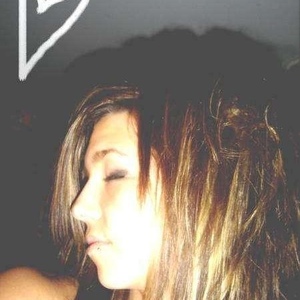 Profile Picture of Lindsay Bradford (@lindsayxhardcore) on Myspace