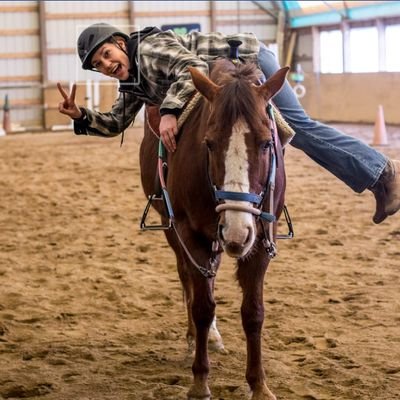 Profile Picture of Liz Chapin (@ejlchapin) on Twitter