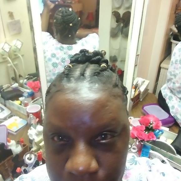 Profile Picture of Alice Harkless (@harklessalice) on Poshmark