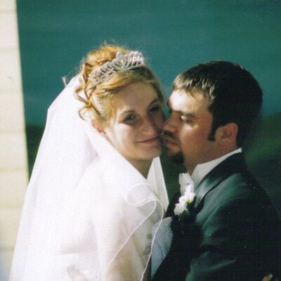 Profile Picture of Jill Kellett Smolios (@jillian1079) on Twitter