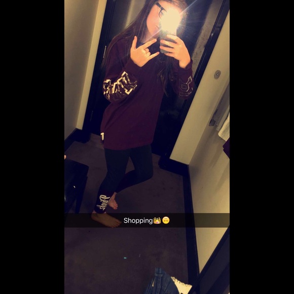 Profile Picture of Erica Walters (@ericalynn1804) on Poshmark