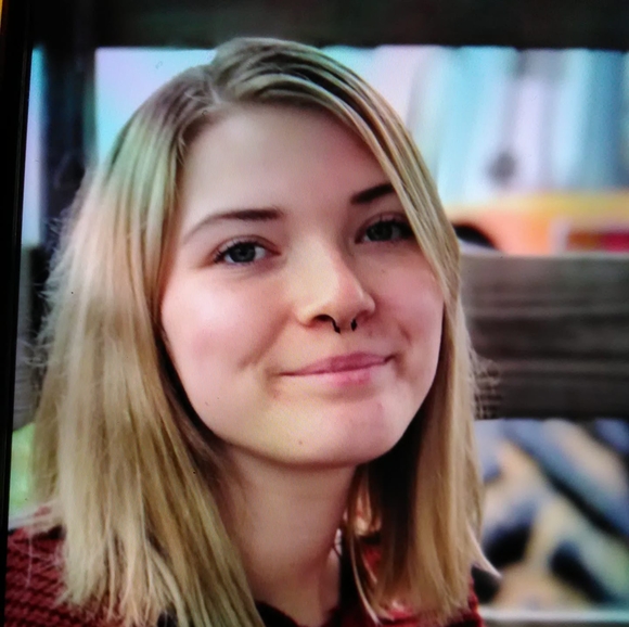 Profile Picture of Tammy Mcgrady (@bluesky19612001) on Poshmark