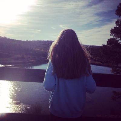 Profile Picture of Julia Hutton (@JuliaHutton5) on Twitter