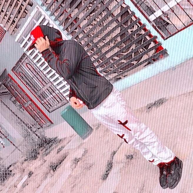 Profile Picture of Poquemon 20 (@ericbeyaco) on Tiktok