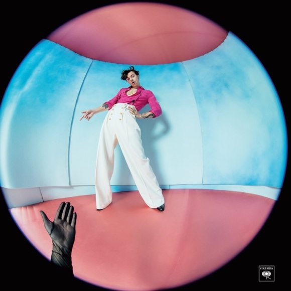 Christine Hewitt - Poshmark Profile Picture of Christine Hewitt (@losersclub86) on Poshmark