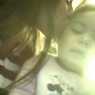 Profile Picture of Giselle Salas (@giseesl) on Twitter