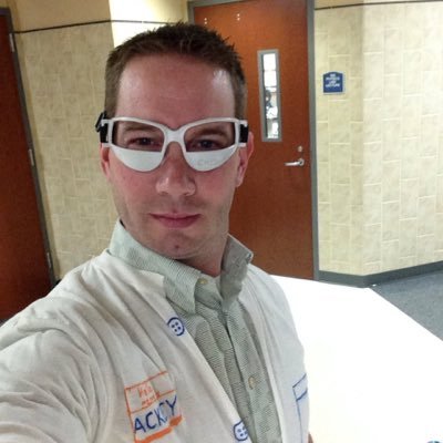 Profile Picture of Jonathan Ackley (@MrPhysicsAckley) on Twitter