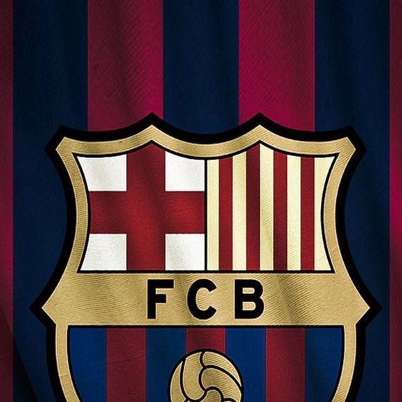 Profile Picture of Alex Quezada (@alexcool1234) on Poshmark