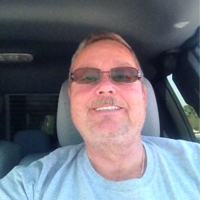 Profile Picture of Ed Shiflett (@lostponcho) on Twitter