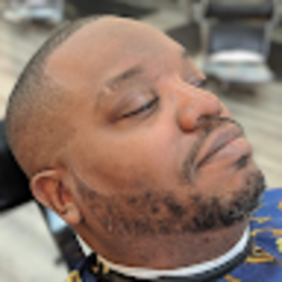 Profile Picture of Derek Moody (@dmoody81) on Poshmark