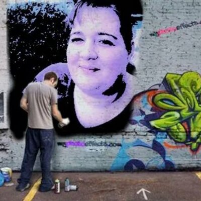 Profile Picture of Iris Zimmer (@ZimmerIris) on Twitter