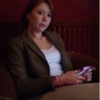 Profile Picture of Lara Russell (@miss_crofty) on Twitter
