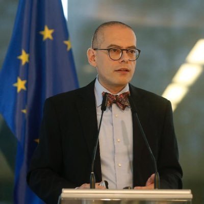 Profile Picture of Adolfo Laurenti (@AdolfoLaurenti) on Twitter