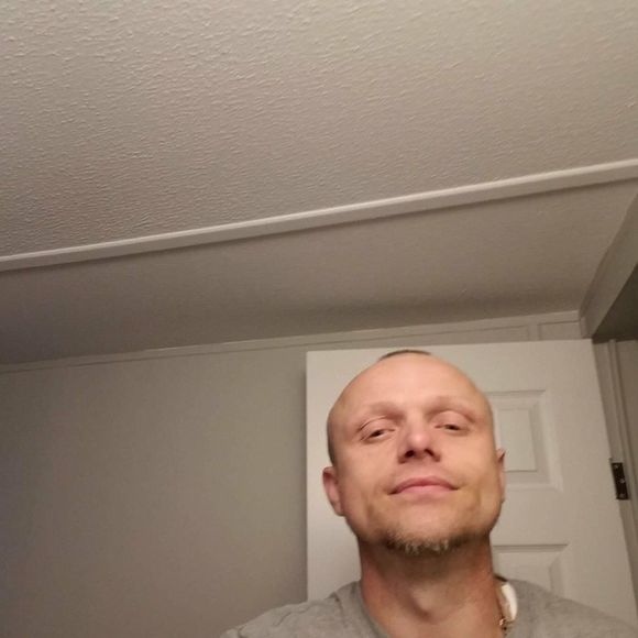 Profile Picture of Joshua Cuddy (@joshuacuddy1979) on Poshmark