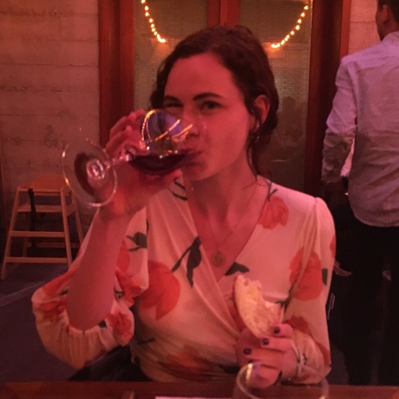 Profile Picture of Eva Phillips (@eva_estella) on Poshmark