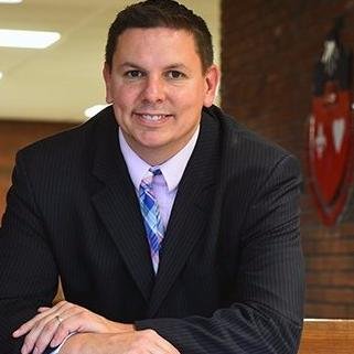 Profile Picture of Chris Hellstrom (@ChrisHellstrom) on Twitter