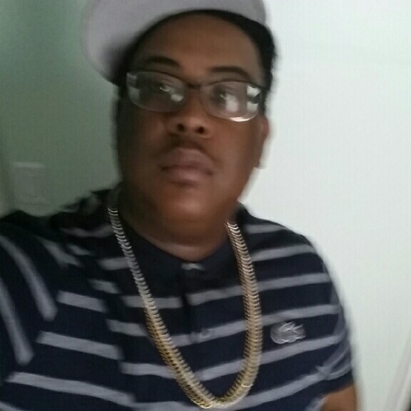 Profile Picture of Jeremy Clark (@jeremy843) on Poshmark