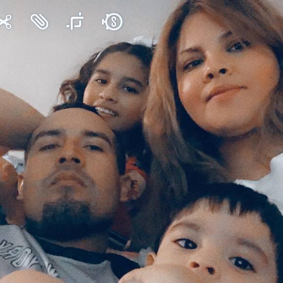 Profile Picture of Lucy Mata (@lucy_mata) on Poshmark