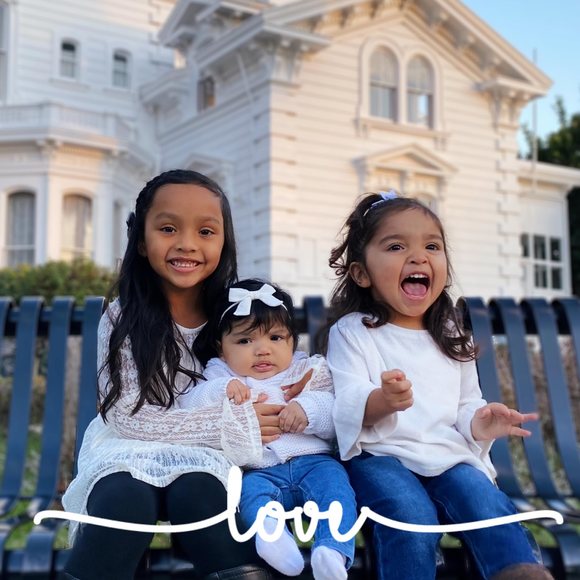 Profile Picture of Isabel Purificacion (@ipurificacion) on Poshmark