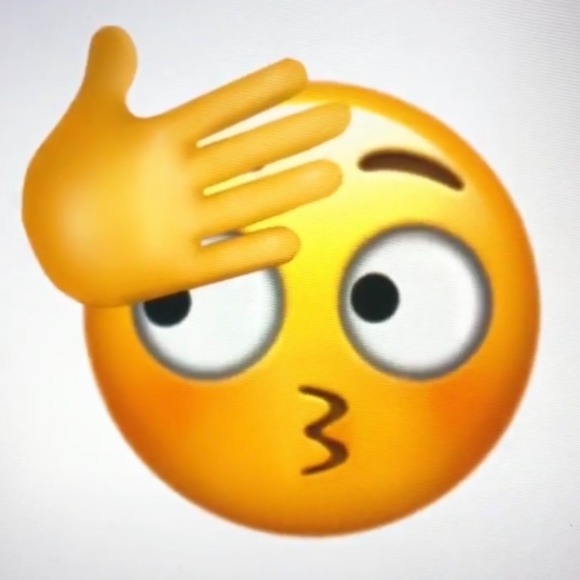 Profile Picture of Madi Redecker (@_mads_yo_) on Poshmark