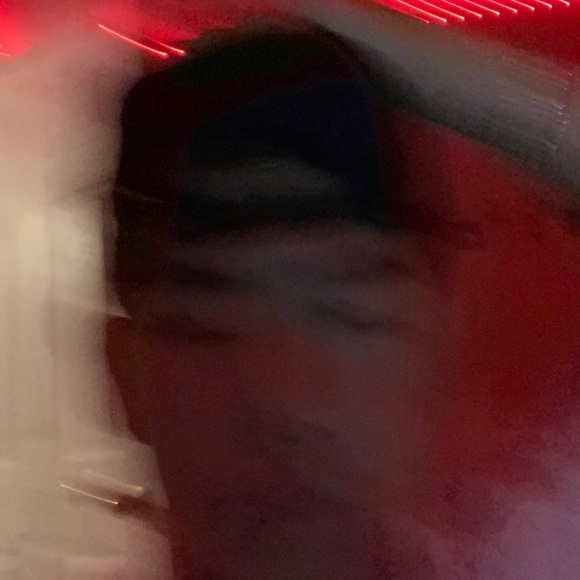 Profile Picture of Aaron Wei (@messywessylopez) on Poshmark