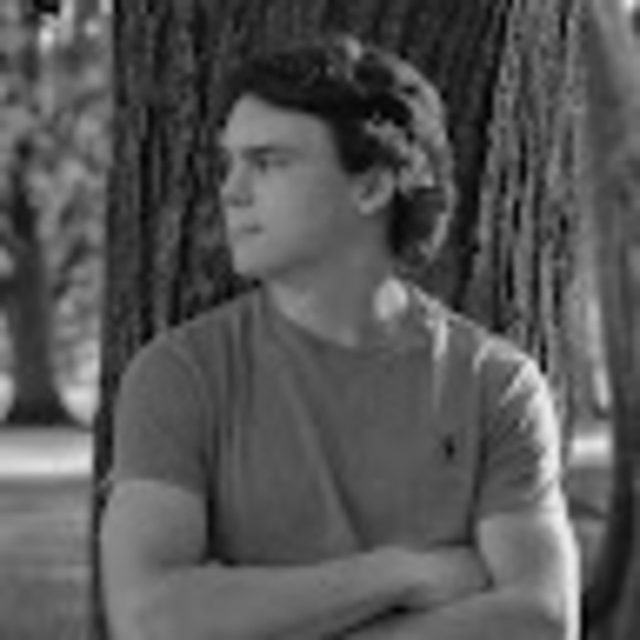 Profile Picture of Colin Allen (@cpa31) on Poshmark
