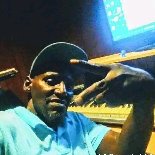 Profile Picture of Darnell  Dee money $ (@loren.daniels4) on Tiktok