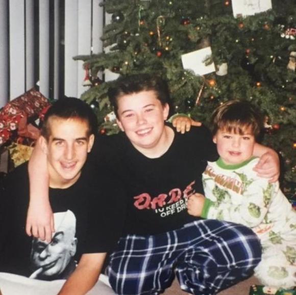 Profile Picture of Kerry mike Mccrea (@mkm80) on Poshmark