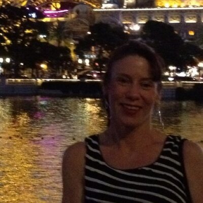 Profile Picture of Bobbie Cronk (@bobbiecronk) on Twitter