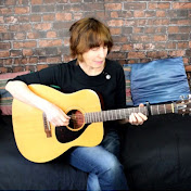 Profile Picture of Bobbi Keith (@putkettleonfilms) on Youtube