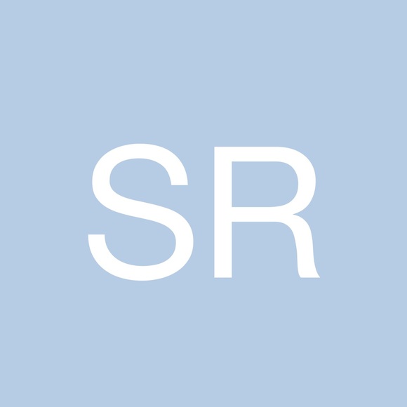Profile Picture of Sandra Roddy (@ser22) on Poshmark