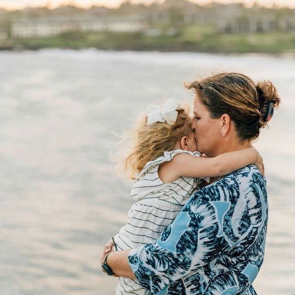 Profile Picture of Amber England (@amberengland370) on Poshmark