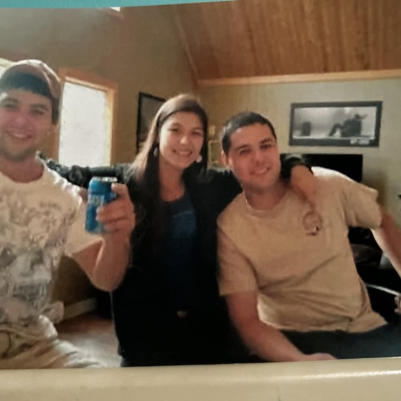 Profile Picture of Ajig ro Isaac (@rosa_ajig) on Poshmark