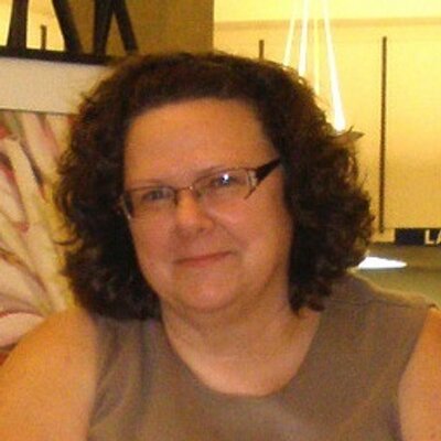 Profile Picture of Linda Knoll (@LindaKnollArt) on Twitter