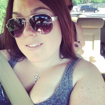Profile Picture of Britney Plummer (@luckyorange87) on Twitter