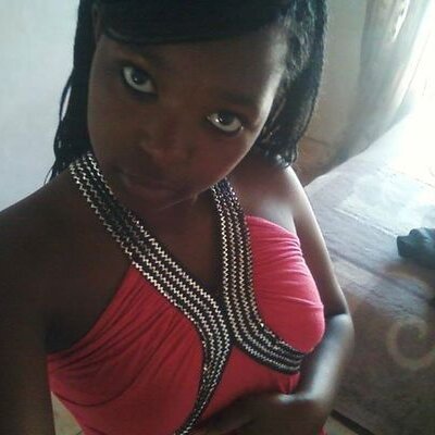 Profile Picture of Nicky Kay Simms (@NicolahBhowa) on Twitter