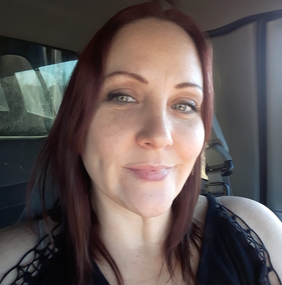 Profile Picture of Brandi Arietta (@paulsenbrandi) on Poshmark