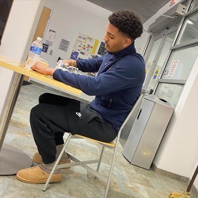 Profile Picture of Jerry (@HanksReloaded) on Twitter