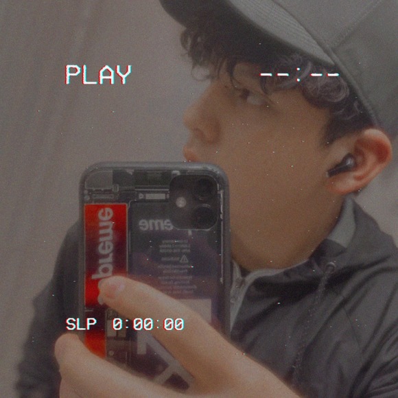 Profile Picture of Oliver Chavez (@chavezoliver467) on Poshmark