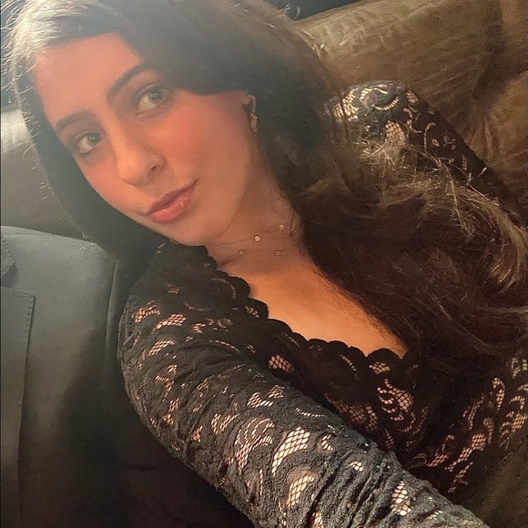 Profile Picture of Julianne Stanko (@jastanko) on Poshmark