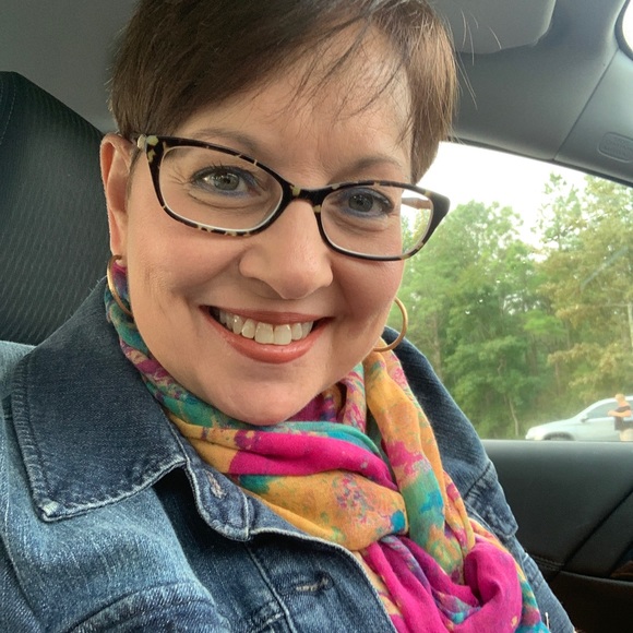 Profile Picture of Paula Bingham (@pkay466) on Poshmark