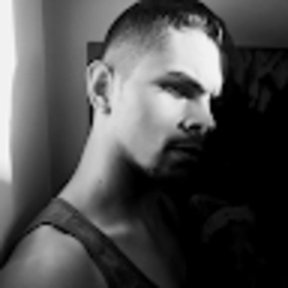 Profile Picture of Matthew Tedford (@matthewtedford) on Poshmark