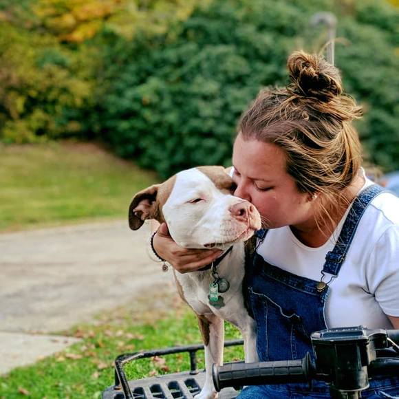 Profile Picture of Jessemae Ruter (@jessykamayzing) on Poshmark